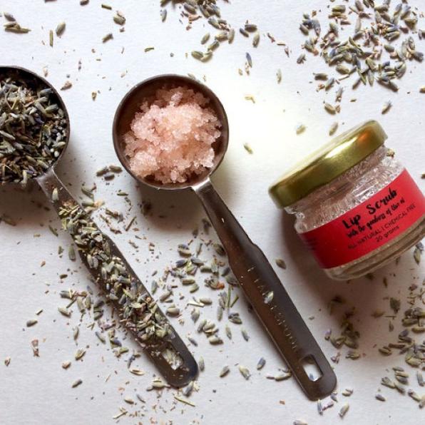 Natural Lavender Lip Scrub